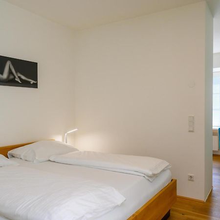 Appartement-Hotel Gh Zum Goldenen Schiff Enns Exteriör bild