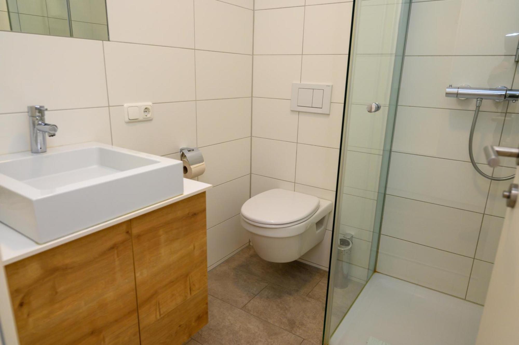 Appartement-Hotel Gh Zum Goldenen Schiff Enns Exteriör bild