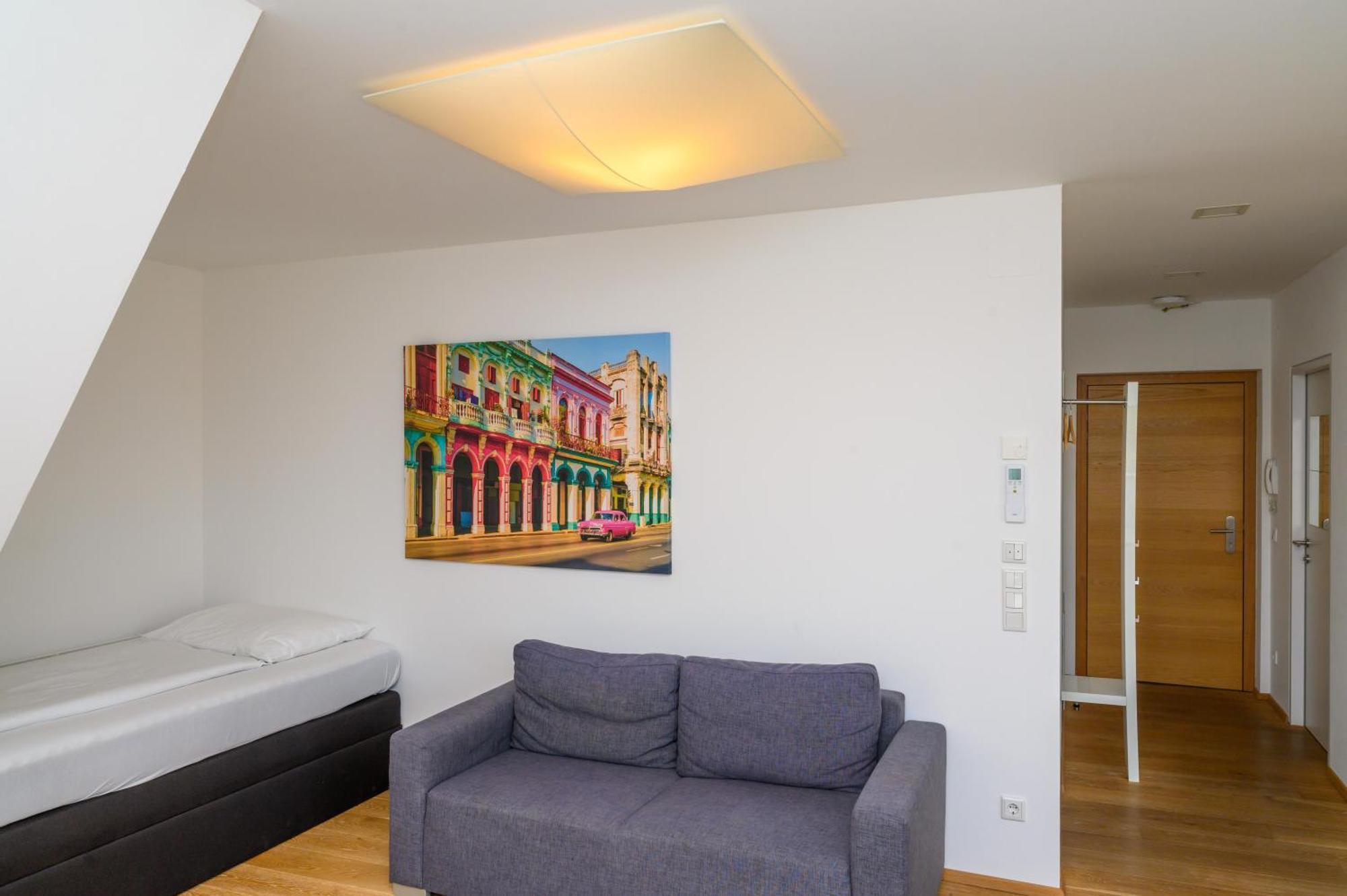Appartement-Hotel Gh Zum Goldenen Schiff Enns Exteriör bild