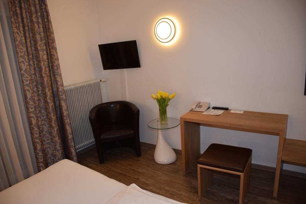 Appartement-Hotel Gh Zum Goldenen Schiff Enns Rum bild