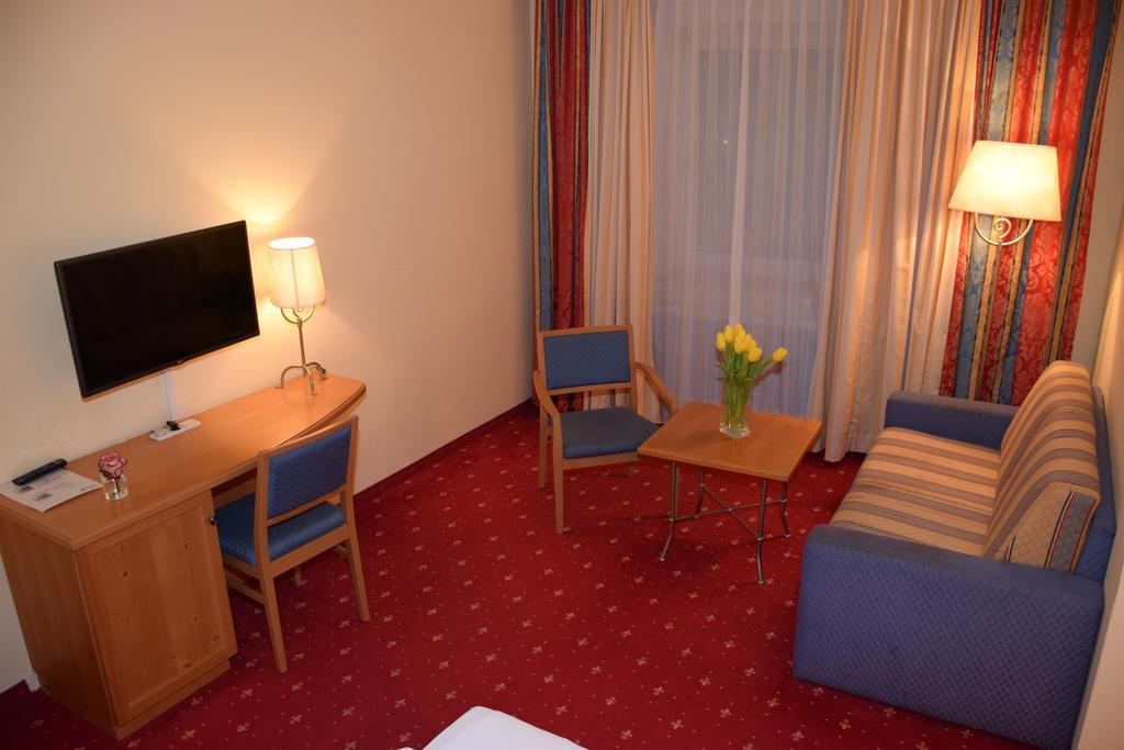 Appartement-Hotel Gh Zum Goldenen Schiff Enns Rum bild