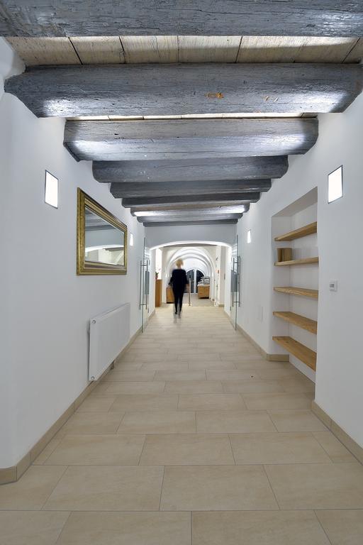 Appartement-Hotel Gh Zum Goldenen Schiff Enns Exteriör bild